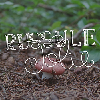 mushroom-typography russule jolie lettering